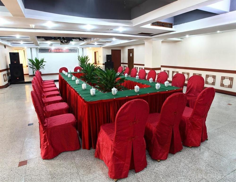 Yizhi Hotel Changgang Metro Station - Free Shuttle Bus During Canton Fair Esterno foto